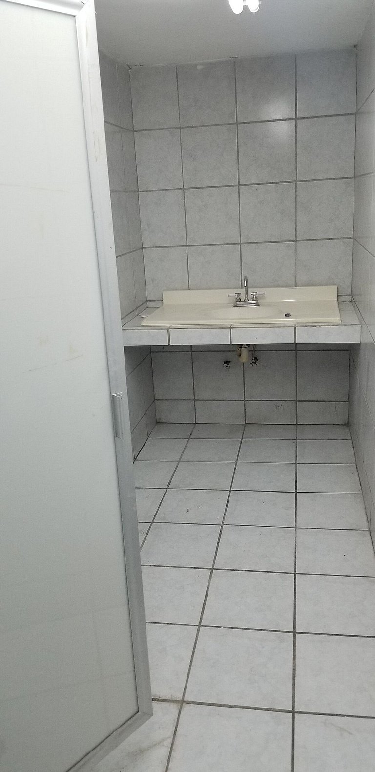 Hab "Oaxaca"  cama Queen  cerca de Fundidora 2P