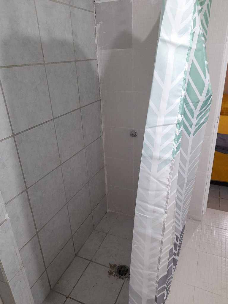 R|Cama Individual con baño privado | 1P| Fundidora