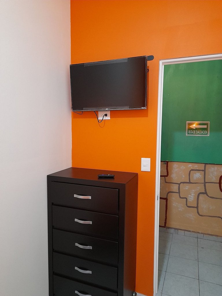 R|Cama Individual con baño privado | 1P| Fundidora