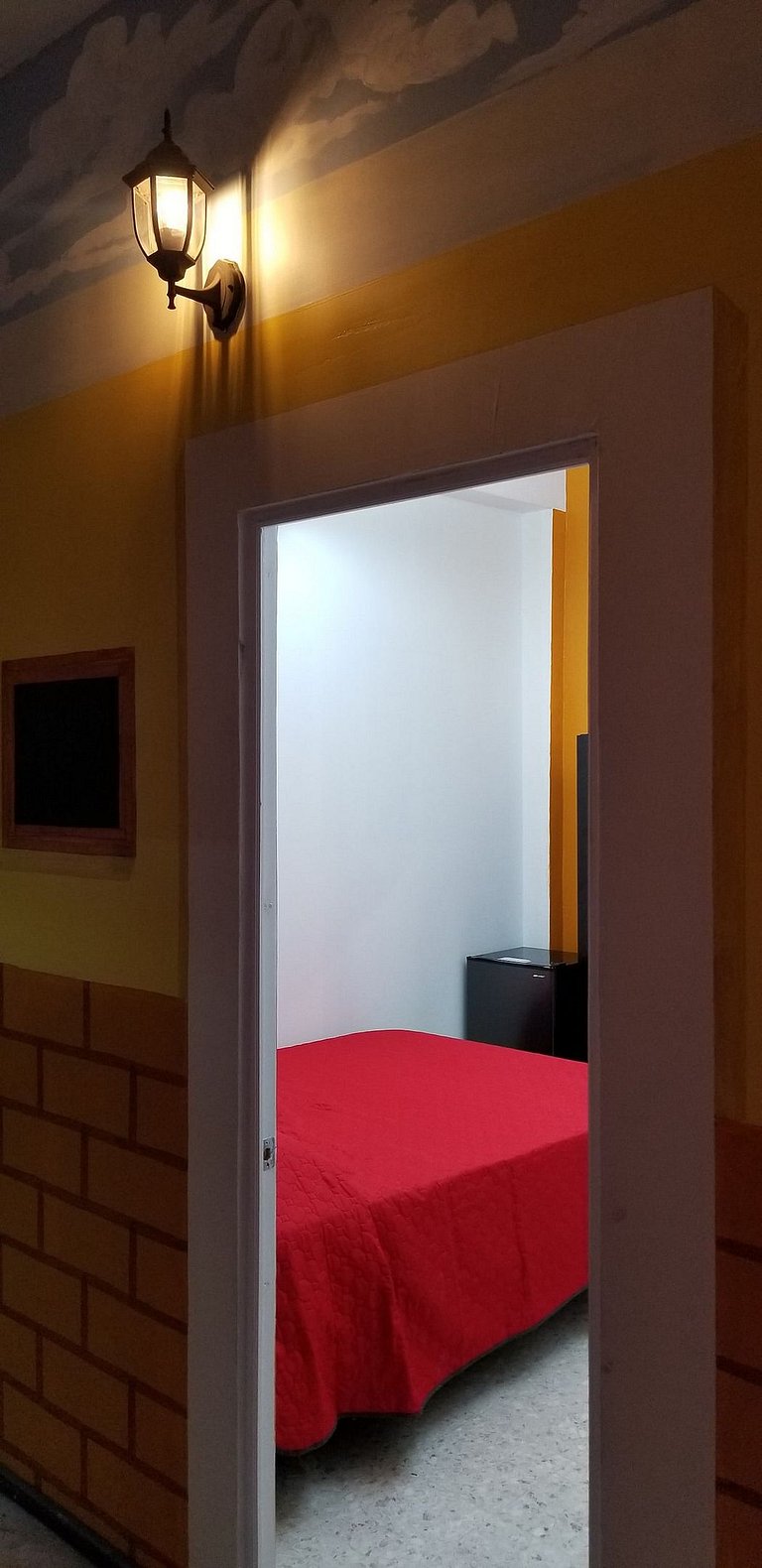 Hab "Monterrey"  cama Queen  cerca de Fundidora 2P