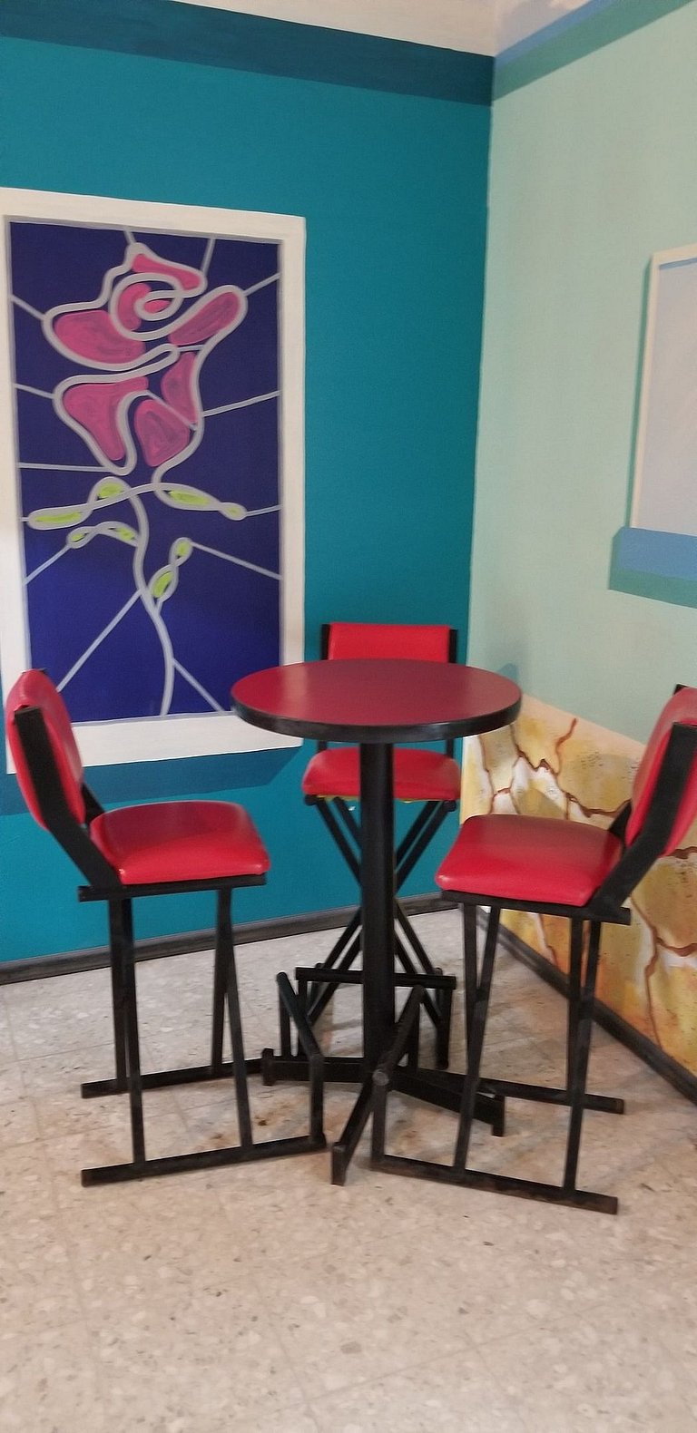 Hab "Monterrey"  cama Queen  cerca de Fundidora 2P