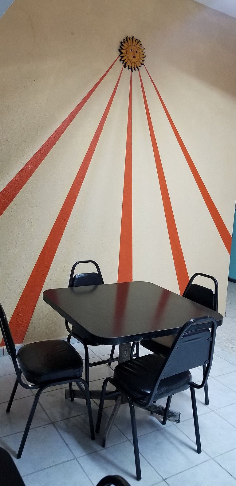 Hab "Monterrey"  cama Queen  cerca de Fundidora 2P