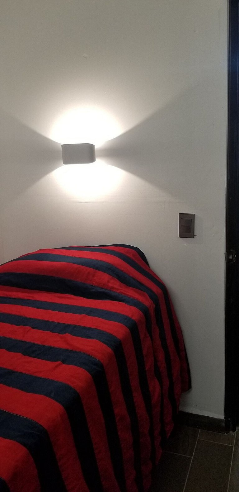 Habitación Abedul-Zona Centro- Precio accesible 1P