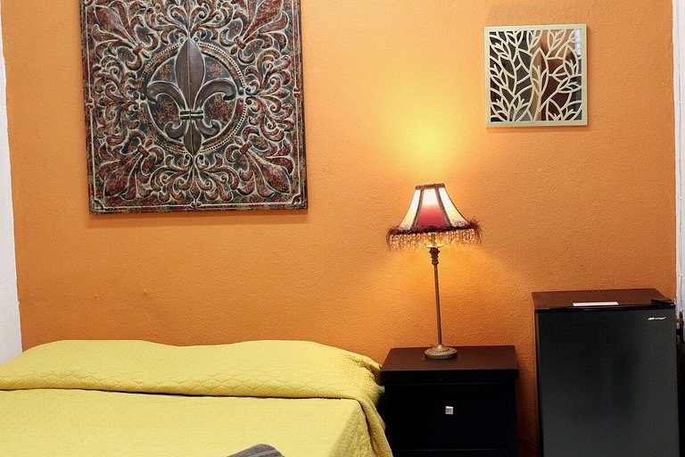 Hab Jacaranda | Cama Queen | Cómoda | Céntrica