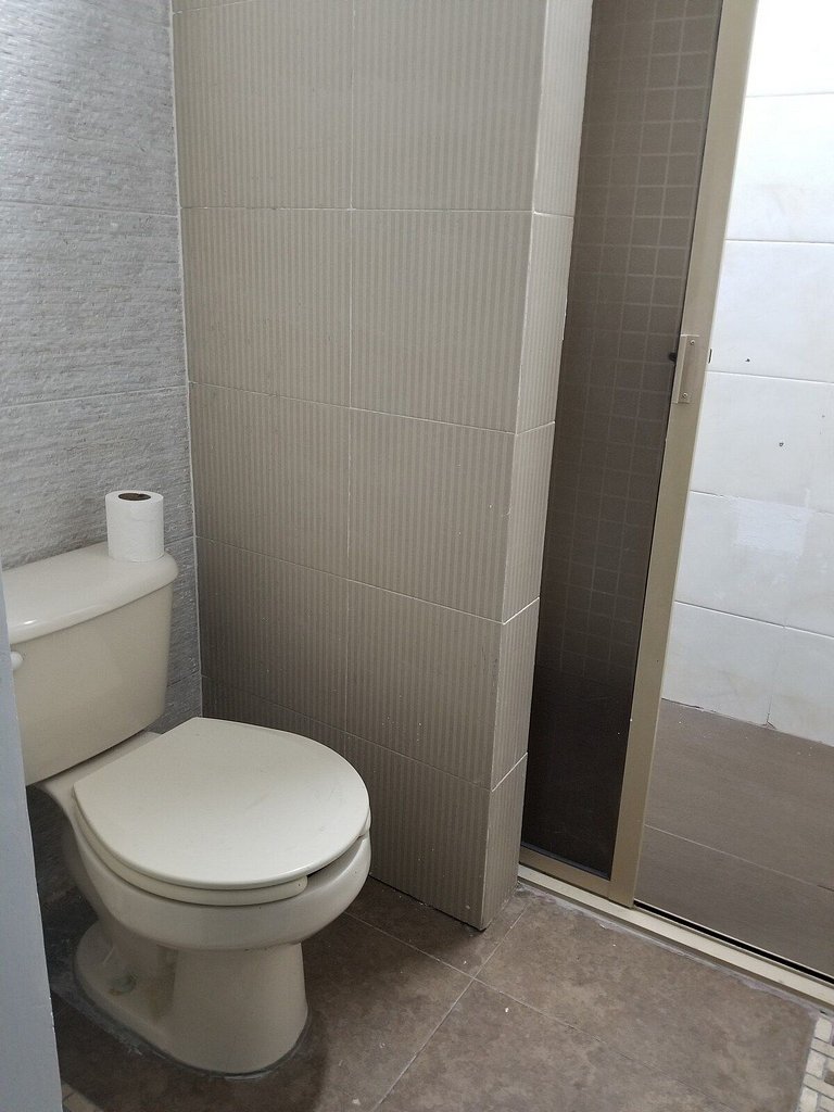 Economic room with AC, TV and minibar, centrical