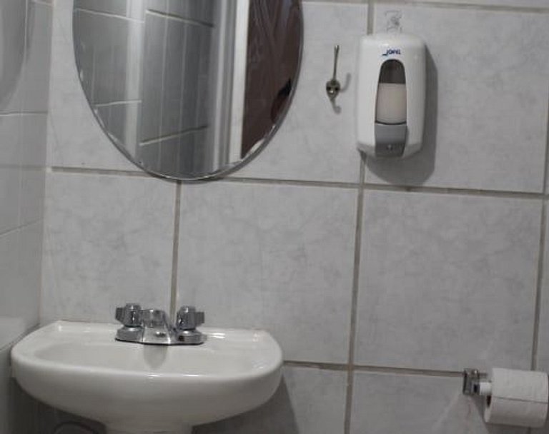 Habitación amplia Baño propio