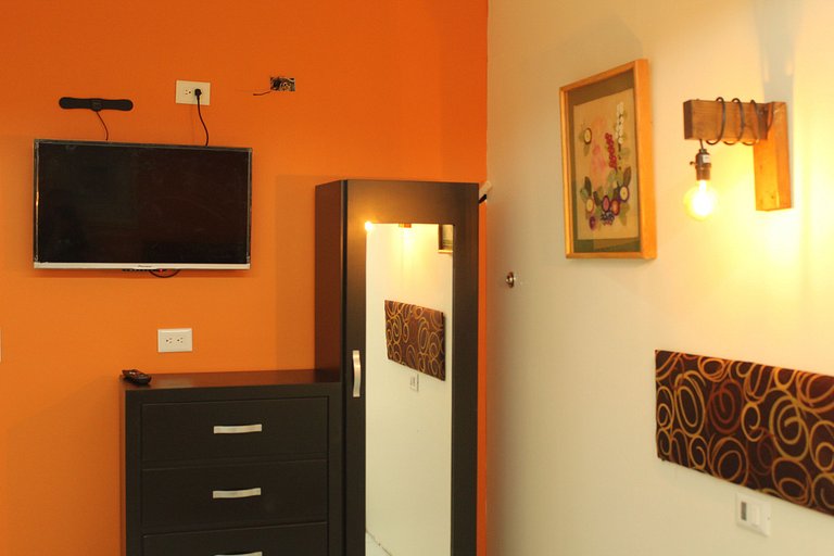 Habitación con 2 camas indiv +A/C | Económica| A