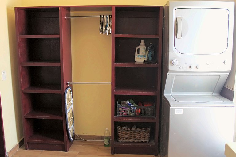 Excelente loft cerca del TEC, muy conveniente